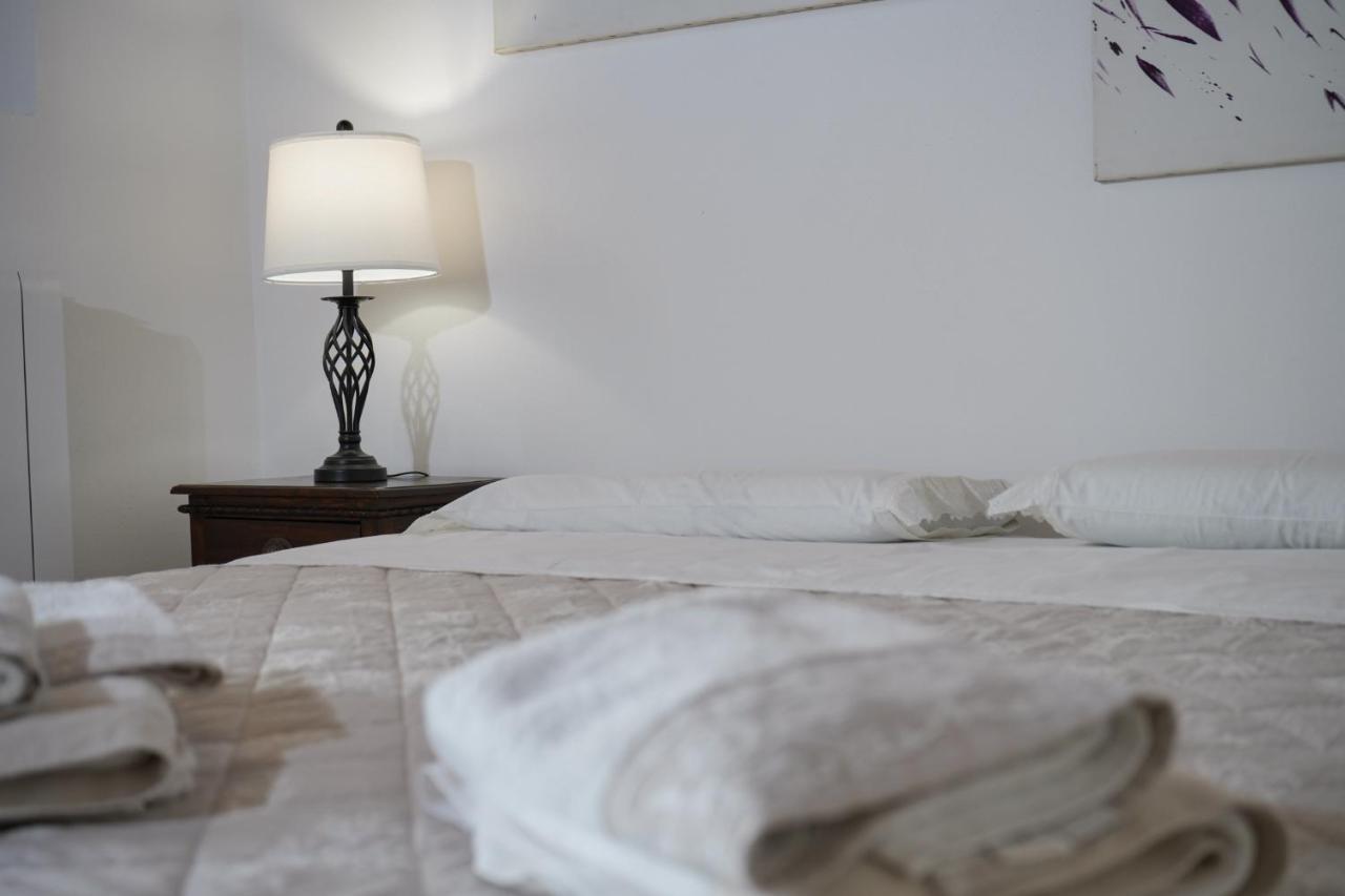 Palazzo Salvatori Hotel Soleto Buitenkant foto