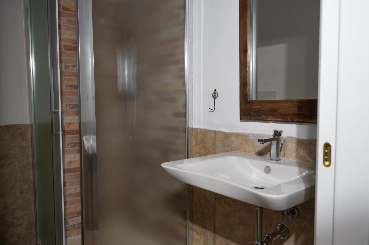 Palazzo Salvatori Hotel Soleto Buitenkant foto